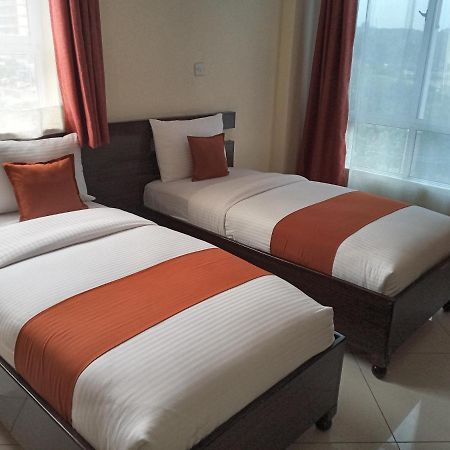Claire De Lune Moonlight Hotel Nakuru Ngoại thất bức ảnh