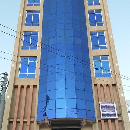 Claire De Lune Moonlight Hotel Nakuru Ngoại thất bức ảnh
