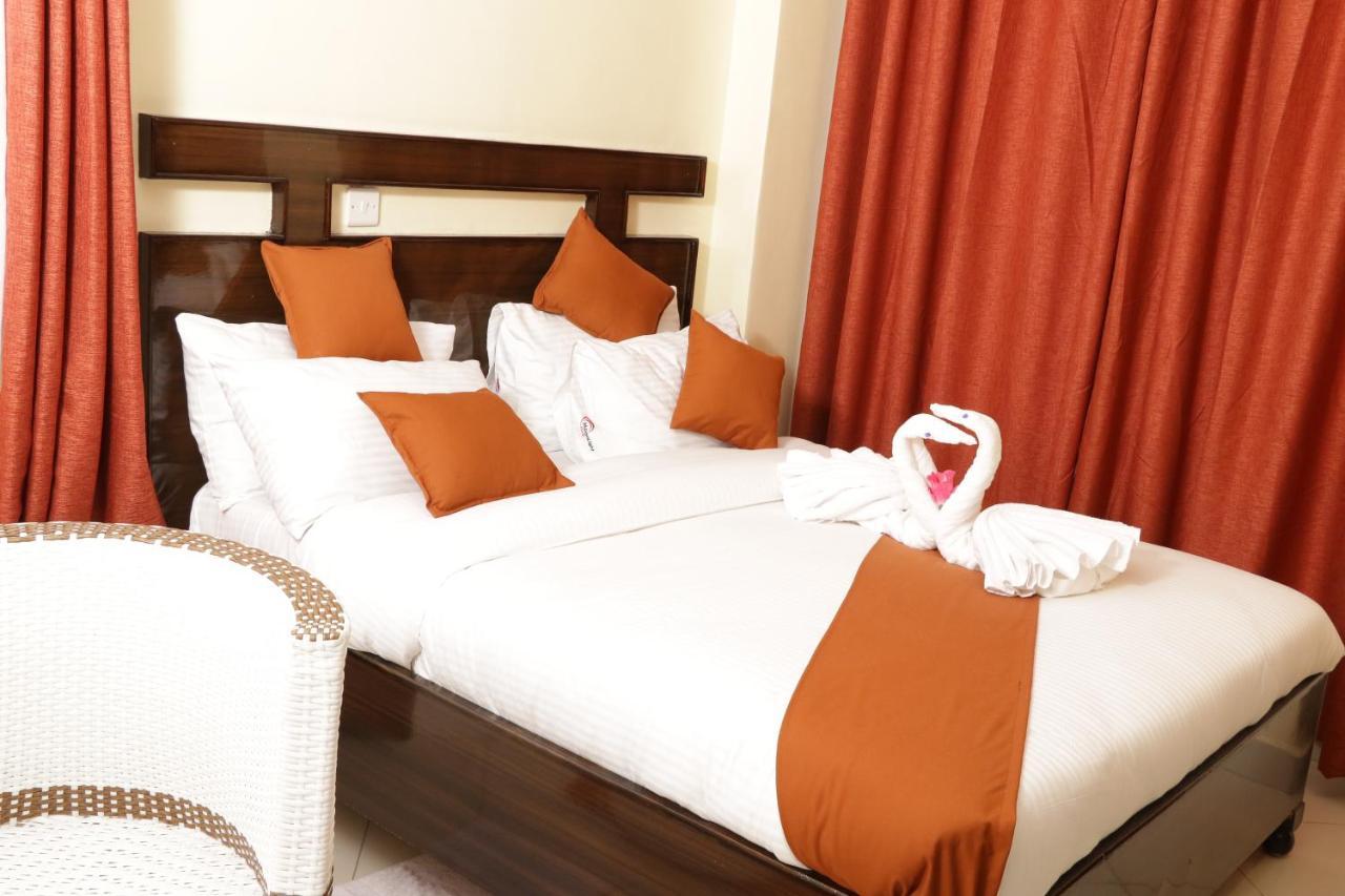 Claire De Lune Moonlight Hotel Nakuru Ngoại thất bức ảnh