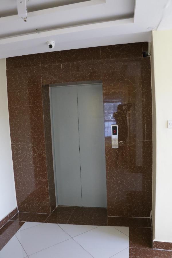 Claire De Lune Moonlight Hotel Nakuru Ngoại thất bức ảnh